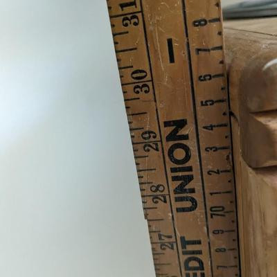 Sharp LC-L3234U and Oak Stand