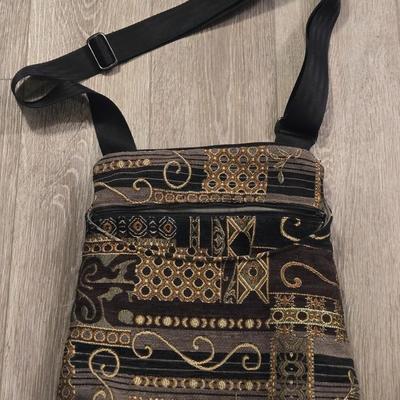 Multi Pocket Cross Body Purse