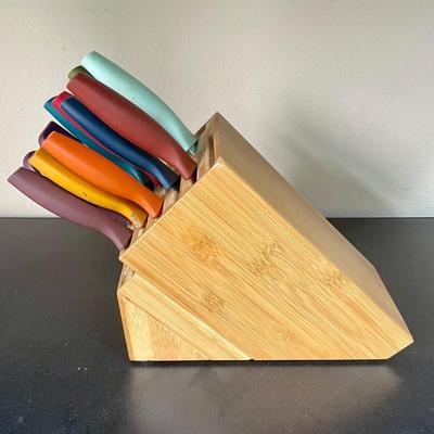 Knife Block with Knives and Scissors