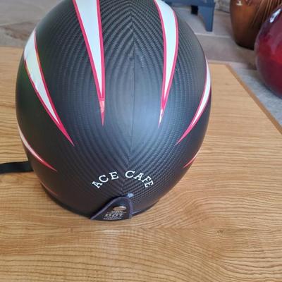 Bell motorcycle riding helmet siz XL DOT approved custom 500 carbon + riding gloves