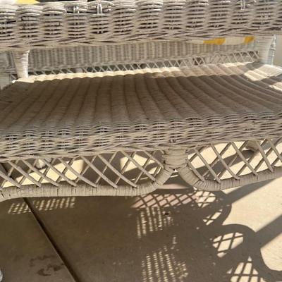 White Rattan / Wicker patio set with pillows