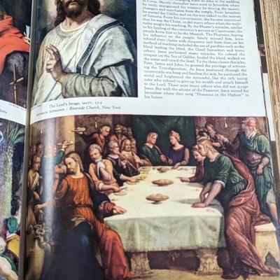 Vintage 1950 The Holy Bible Kings James Version with Illustrations by Celebrated Old Masters