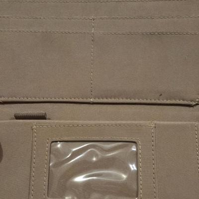 (2) Wallets