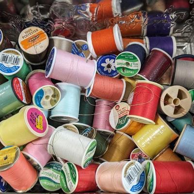 Lot of Vintage Spools of Thread 50+ in Large Tin