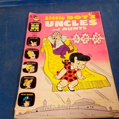 LOT 107 OLD LITTLE DOT COMIC BOOK