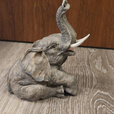 (2) Elephant Figurines