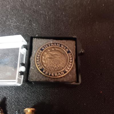 MASONIC, KIWANIS AND OTHER PINS