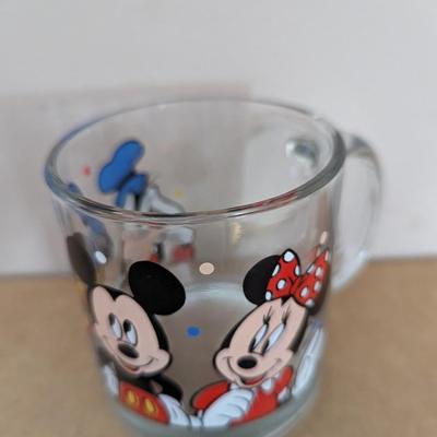Pair Of Disney Characters Goofy Donald Minnie & Mickey Mouse Cups