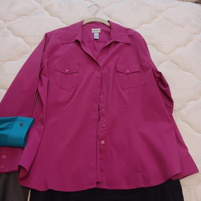 LADIES TALBOT SKIRTS AND CHICO'S SHIRTS