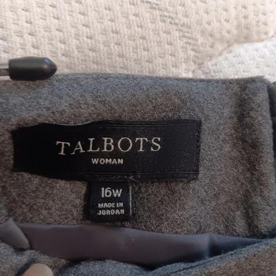 LADIES TALBOT SKIRTS AND CHICO'S SHIRTS
