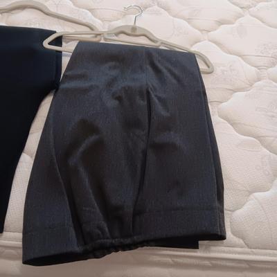 LADIES JEANS AND PANTS PLUS 2 BLOUSES