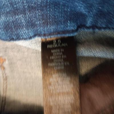 LADIES JEANS AND PANTS PLUS 2 BLOUSES