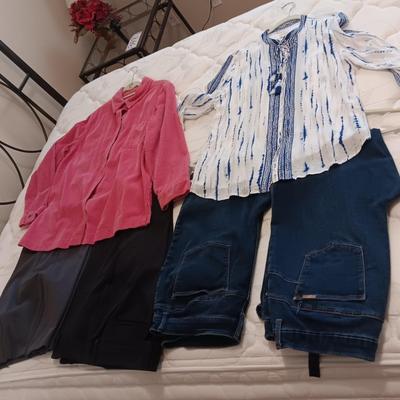 LADIES JEANS AND PANTS PLUS 2 BLOUSES
