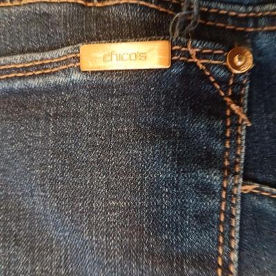 LADIES JEANS AND PANTS PLUS 2 BLOUSES