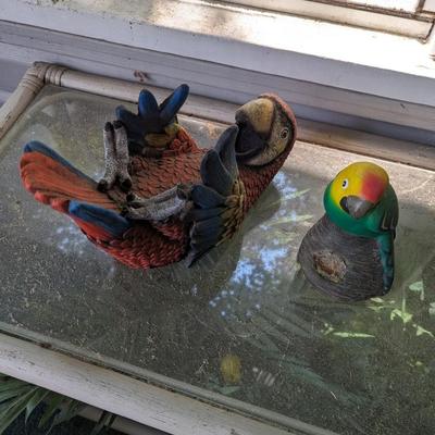 Parrot Decor Wine Bottle Holder
