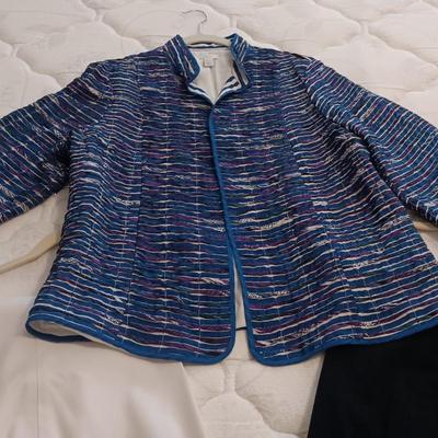 CHICO'S LIGHT JACKET AND 2 PAIRS OF PANTS