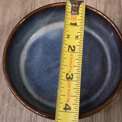 (3) Pieces of Pottery