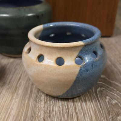 (3) Pieces of Pottery