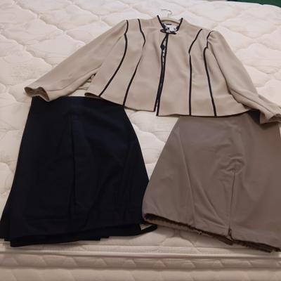 CHICO'S DRESS JACKET AND 2 PAIRS OF SLACKS