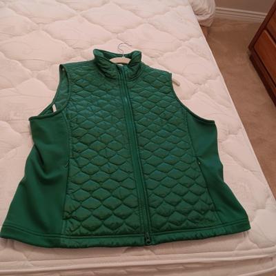 DENVER BRONCOS JERSEY (L), QUILTED VEST (XL) AND LIGHT JACKET (3X)