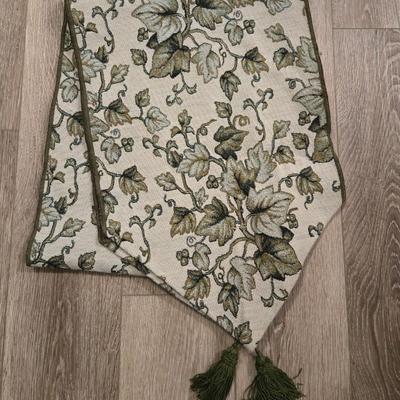 Table Runner