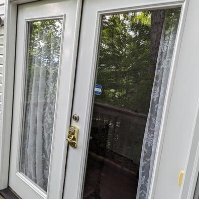 4 Drawer Dresser With Glass Top