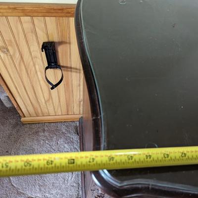 4 Drawer Dresser With Glass Top