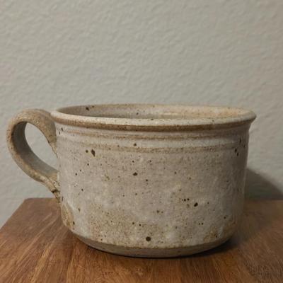 Ceramic Bowl with Handle