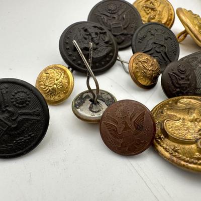 Various Military Buttons