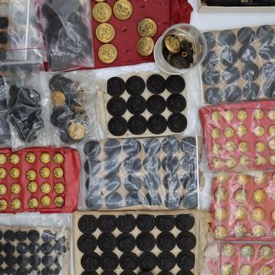 Various Military Buttons