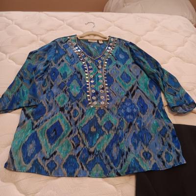 LADIES LIGHTWEIGHT JACKETS, SHIRTS AND A PAIR OF PANTS