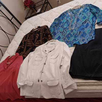LADIES LIGHTWEIGHT JACKETS, SHIRTS AND A PAIR OF PANTS