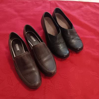 LADIES ECCO (38) & CLARKS EVERYDAY (7 1/2) SLIP ON SHOES
