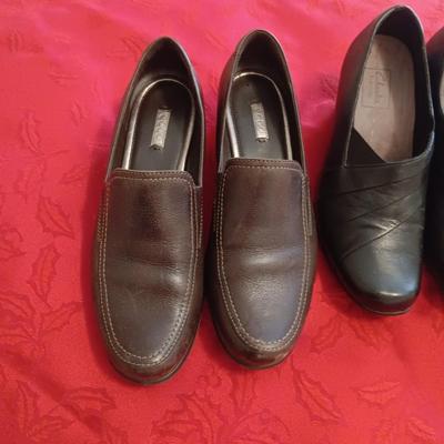 LADIES ECCO (38) & CLARKS EVERYDAY (7 1/2) SLIP ON SHOES