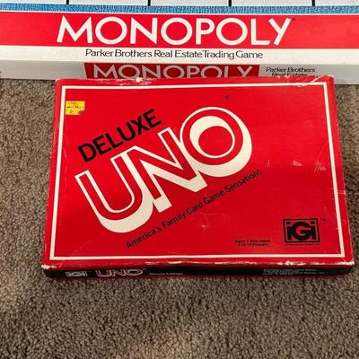 TOURNAMENT BACKGAMMON, MONOPOLY & DELUXE UNO GAMES