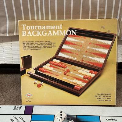 TOURNAMENT BACKGAMMON, MONOPOLY & DELUXE UNO GAMES