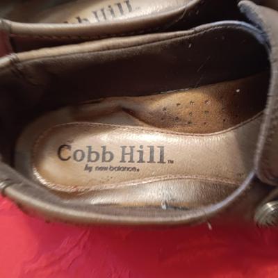 LIKE NEW ANNE KLEIN DRESS SHOES (8) & COBB HILL CASUAL SHOES (7 1/2)