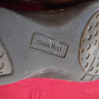 LIKE NEW ANNE KLEIN DRESS SHOES (8) & COBB HILL CASUAL SHOES (7 1/2)