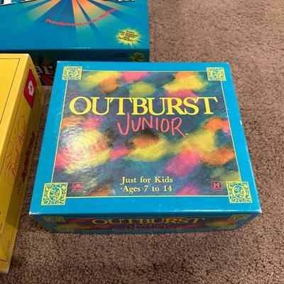 HILARIUM, TRIVIAL PURSUIT JUNIOR & OUTBURST JUNIOR GAMES