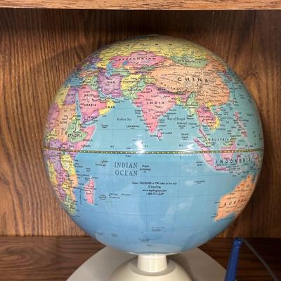 EDUCATIONAL, INTERACTIVE GLOBE