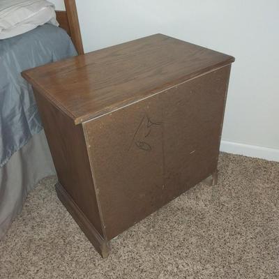 AVERY WOODEN NIGHTSTAND
