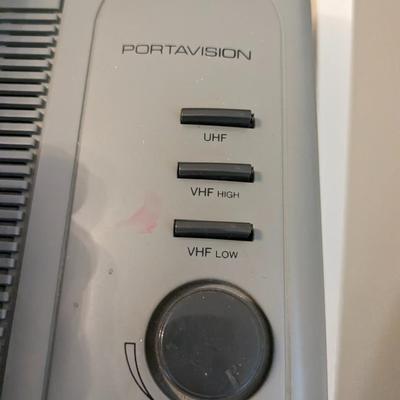 Vintage Realistic Portavision 16-108, Works!