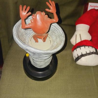THE NOID PLUSH AND LOONEY TUNES TAZ DEVIL