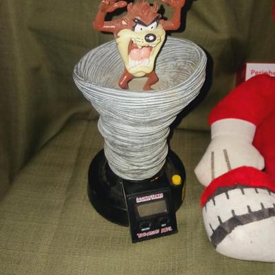 THE NOID PLUSH AND LOONEY TUNES TAZ DEVIL