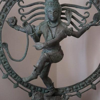 LARGE 4FT TALL AND 4 FT WIDE VINTAGE DANCING SHIVA NATARAJA STATUE OF BRONZE METAL