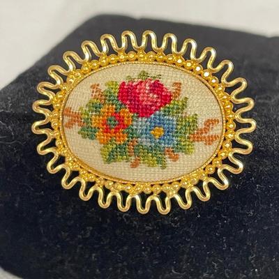 Cameos & Petit Point Brooch (BBC-SS)