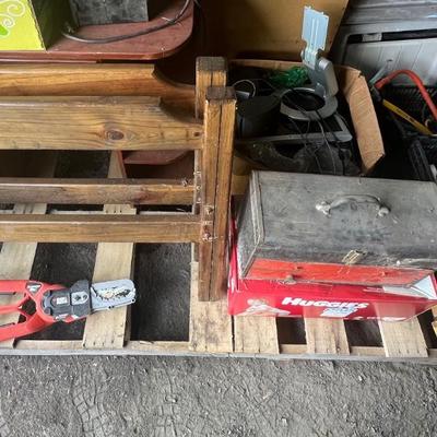 Long Pallet of Items #1