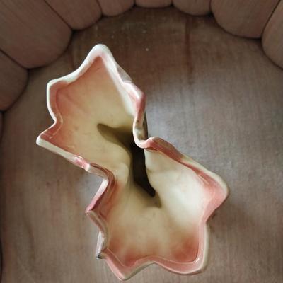 McCoy TULIP VASE