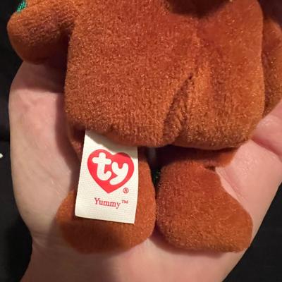 TY “Jingle Beanies”, Stuffed Miniature Ornaments & More (BDF-MK)