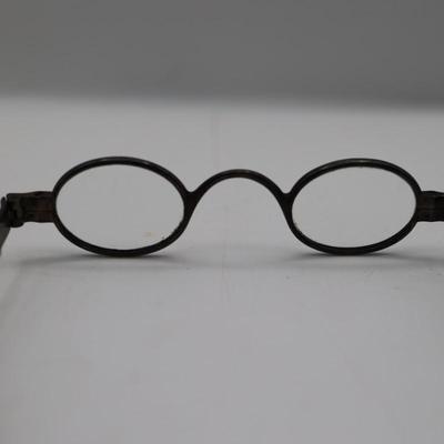 Antique Pair of Early Eye Glasses w/ Adjustable Side